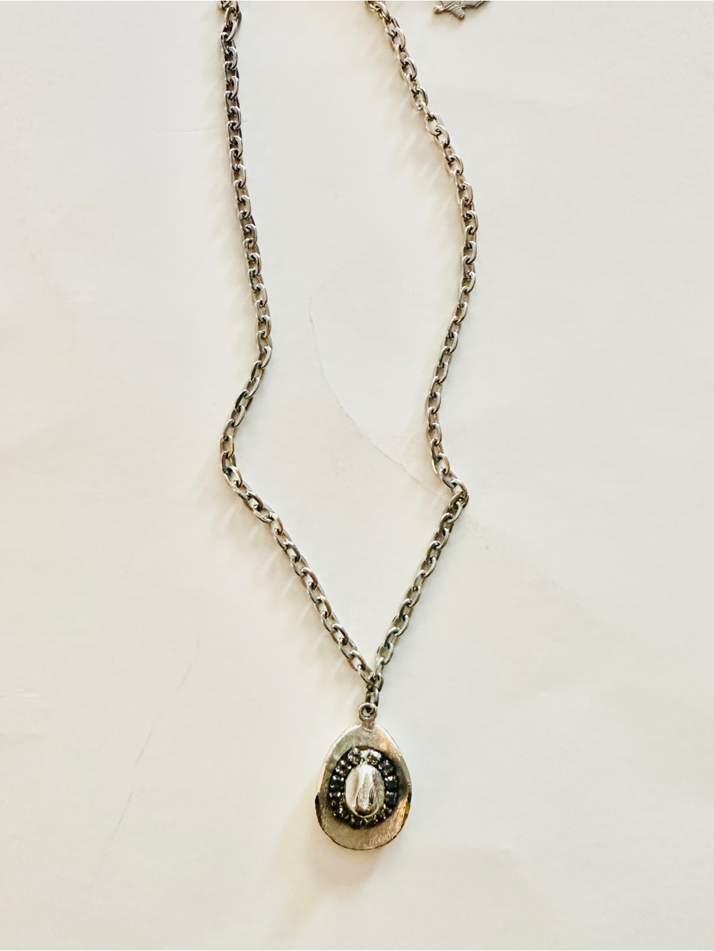 Necklace Cowboy Hat Silver Pendant With Rhinestones Chain Boot Detail